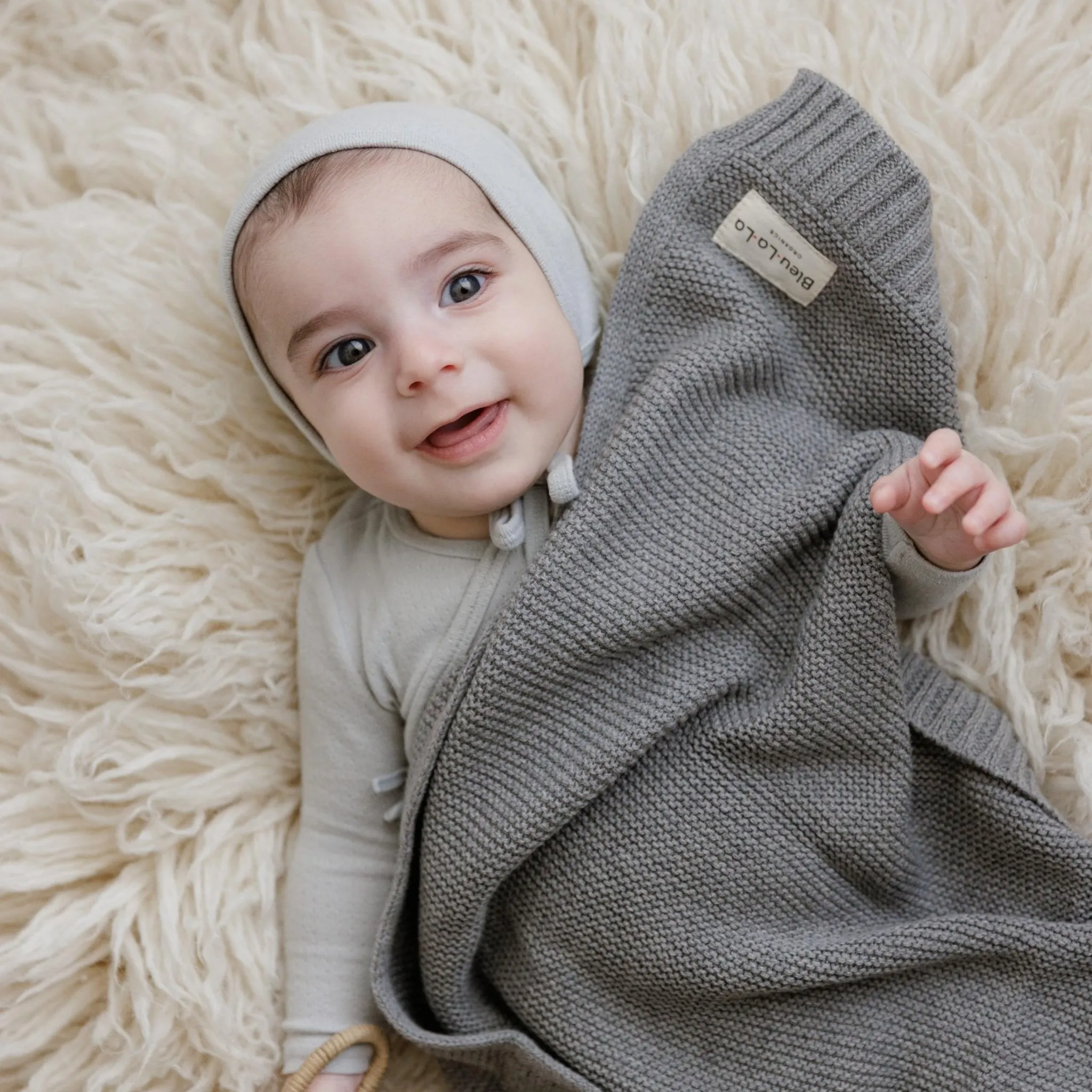 Bleu La La: Organic Cotton Knit Receiving Blanket for Boys