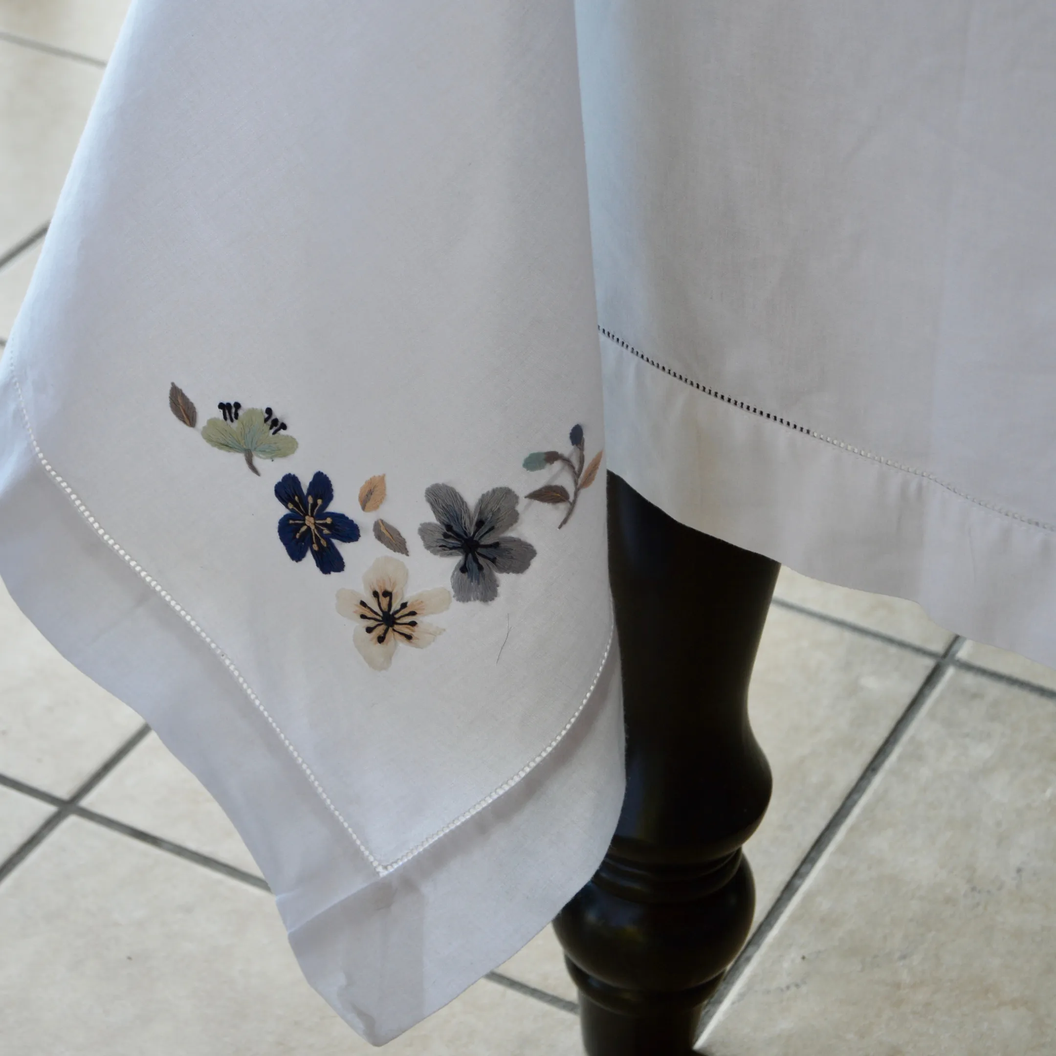 Hand embroidered Table Runner-Blue Apricot