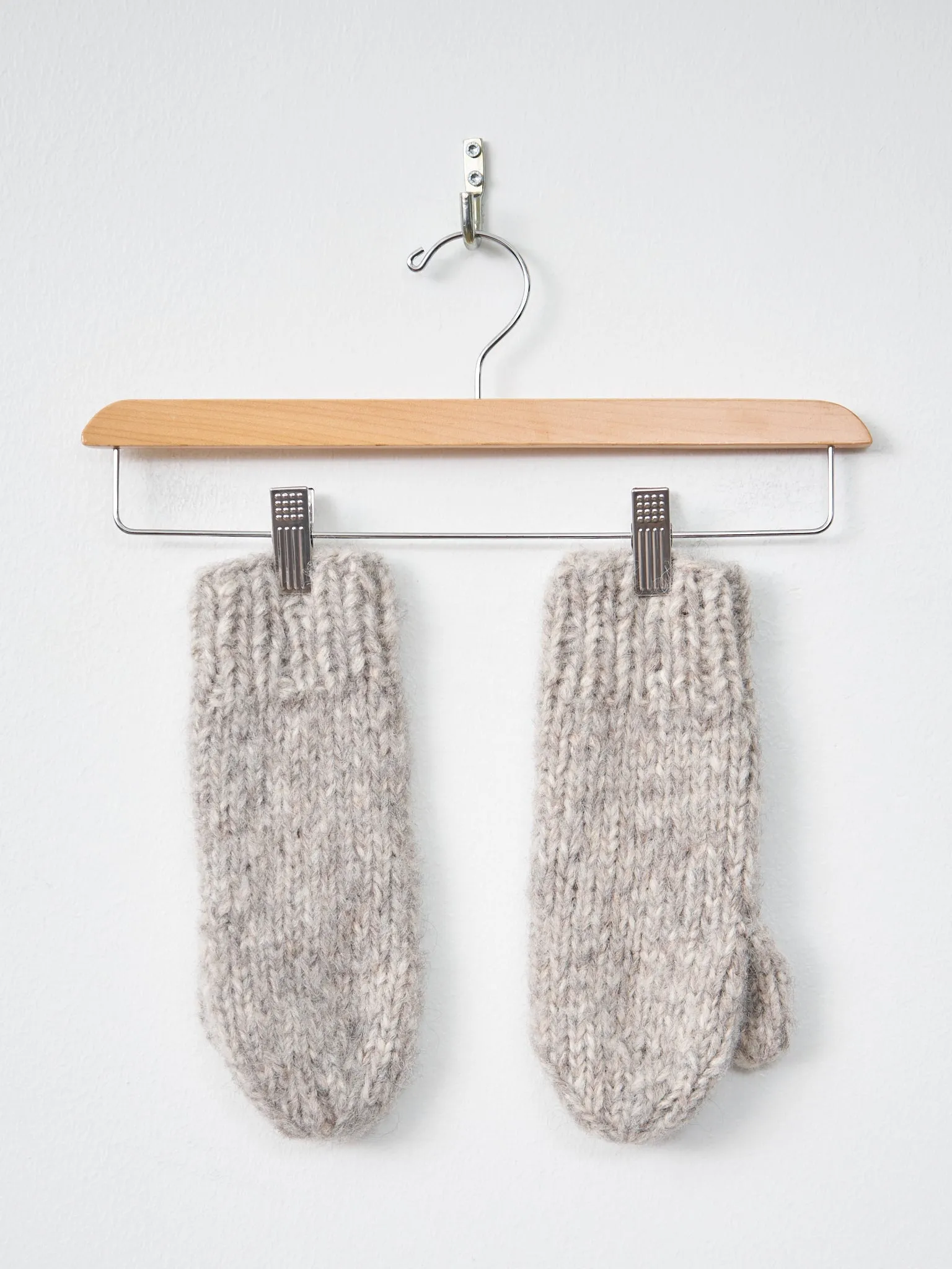 HK Eco Mittens - Light Gray