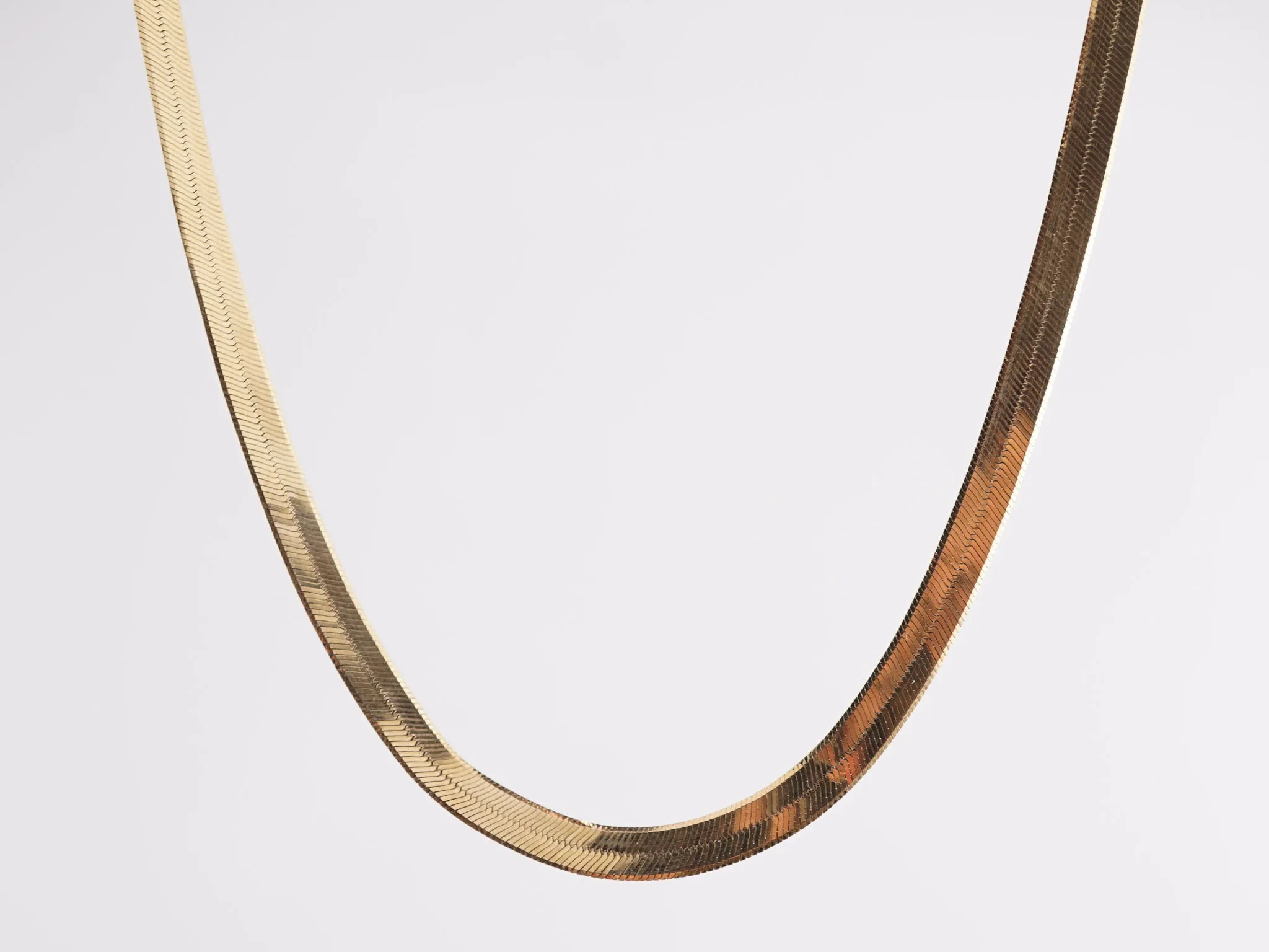 Omega Necklace in 14k Yellow Gold