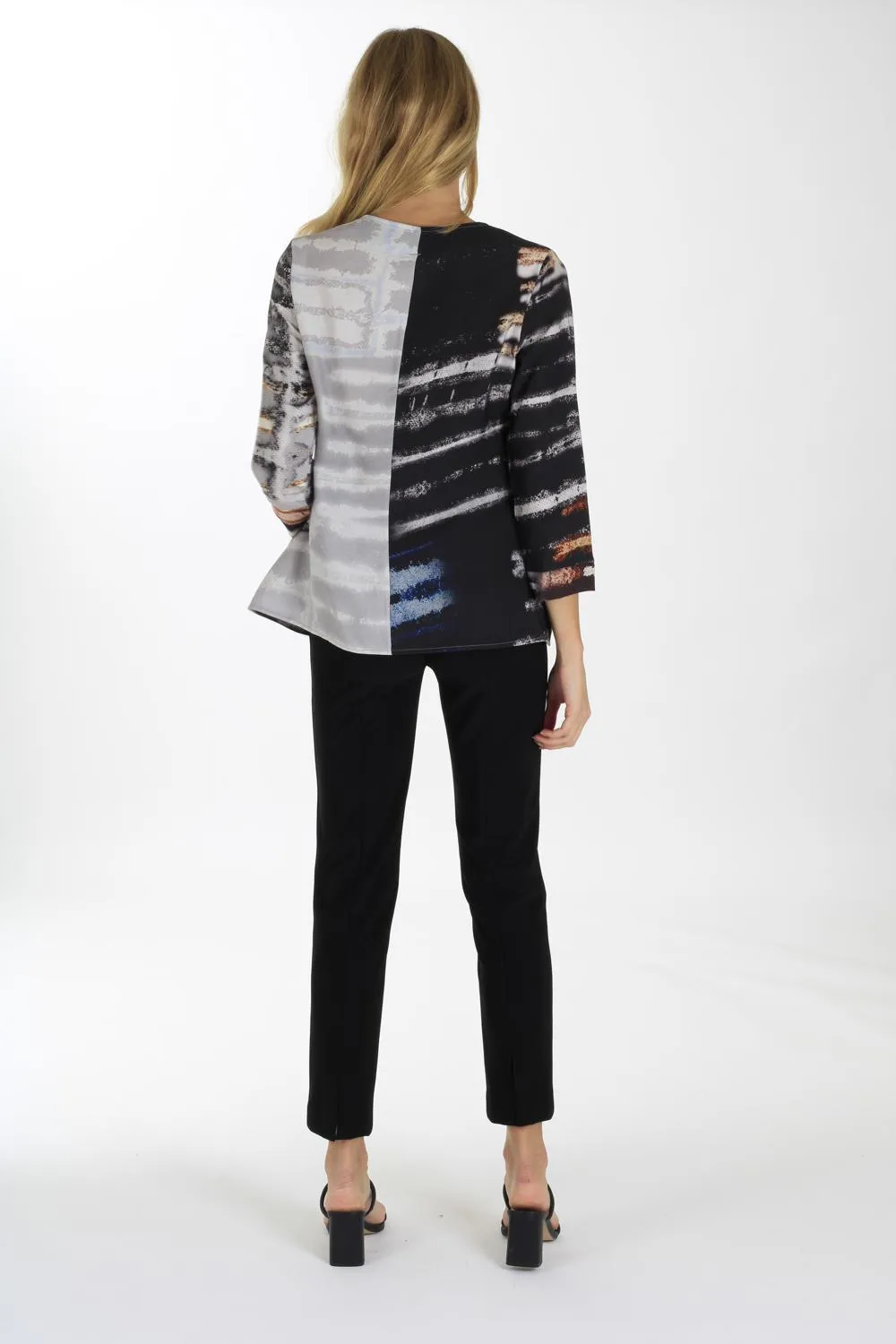 THE SLAYING JACKET IN PRINT BLACK