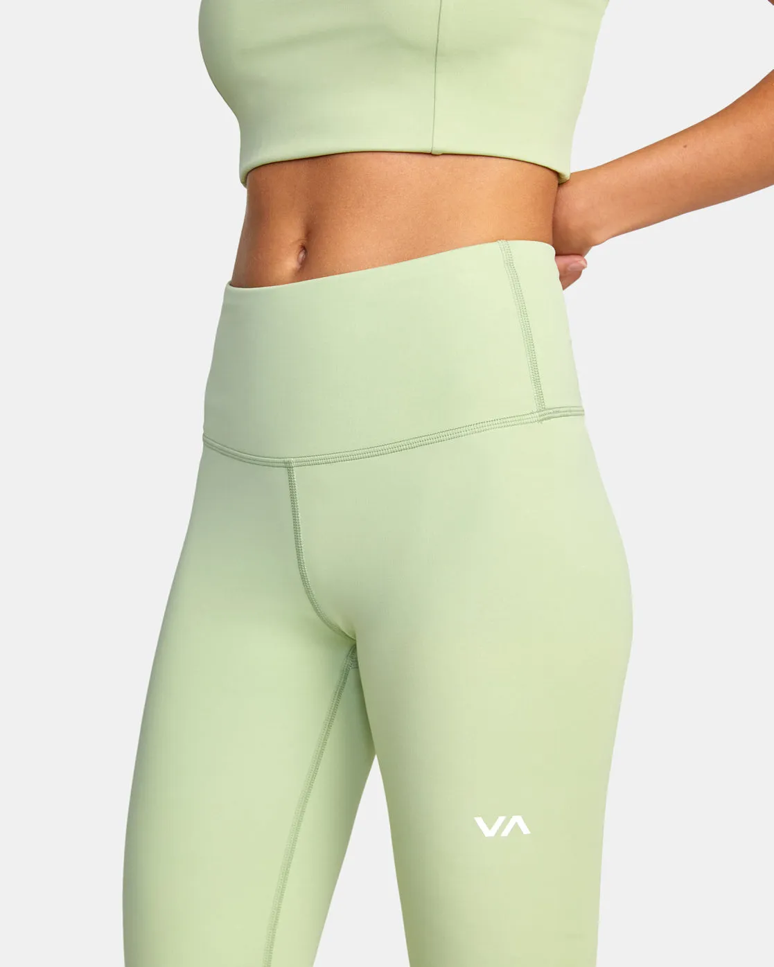 VA Essential Workout Leggings - Light Sage